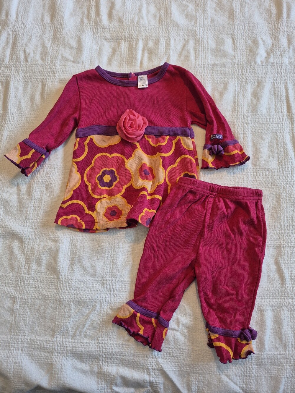 SOZO baby girl size 3-6 months long-sleeve floral top and ruffled pant magenta